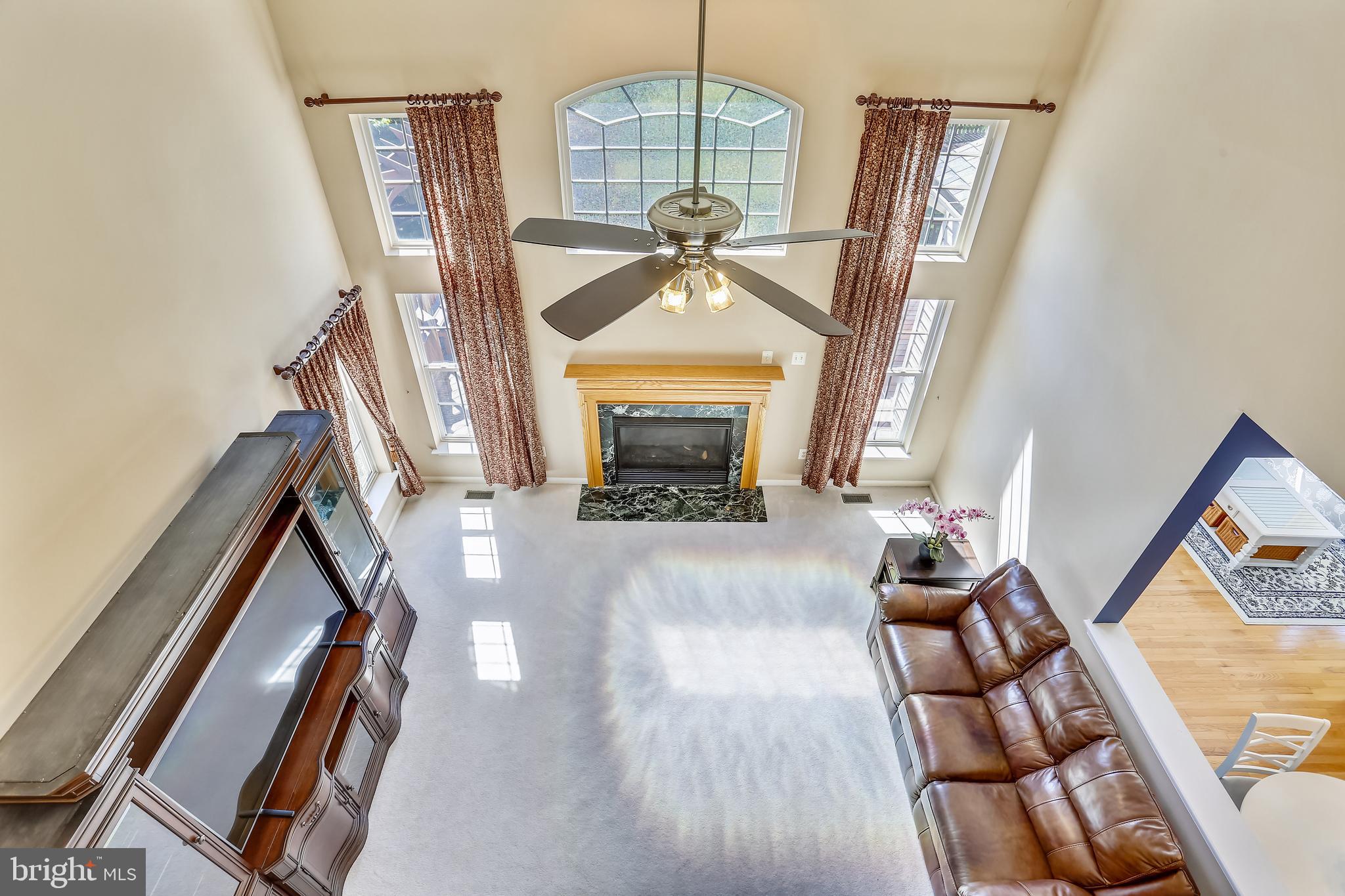 KINGS CROSSING - Residential