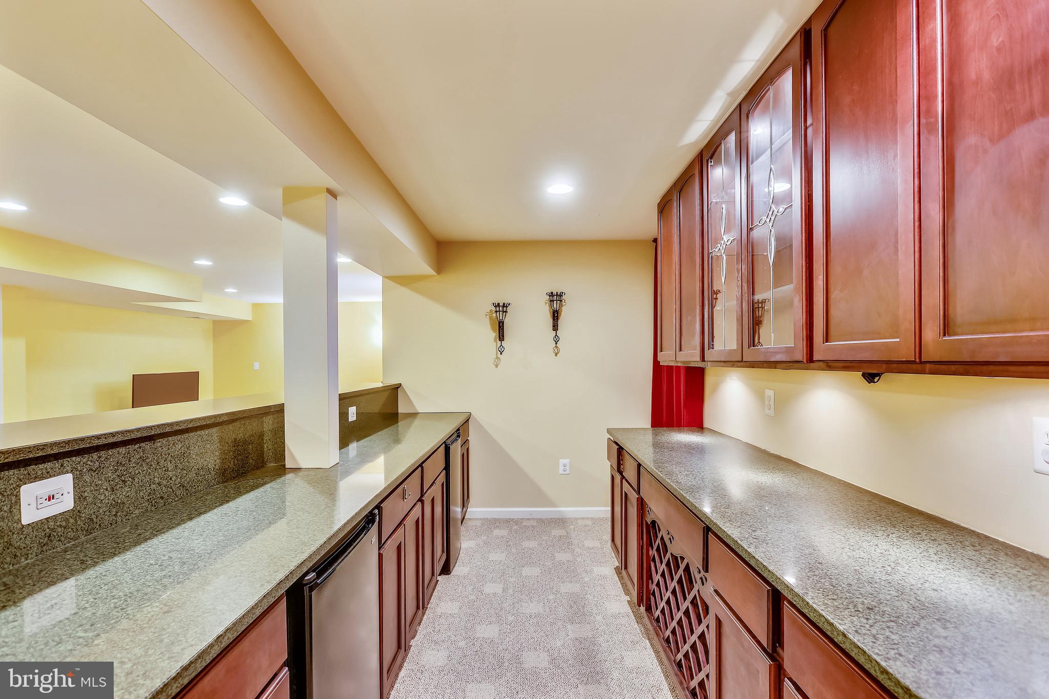 KINGS CROSSING - Residential