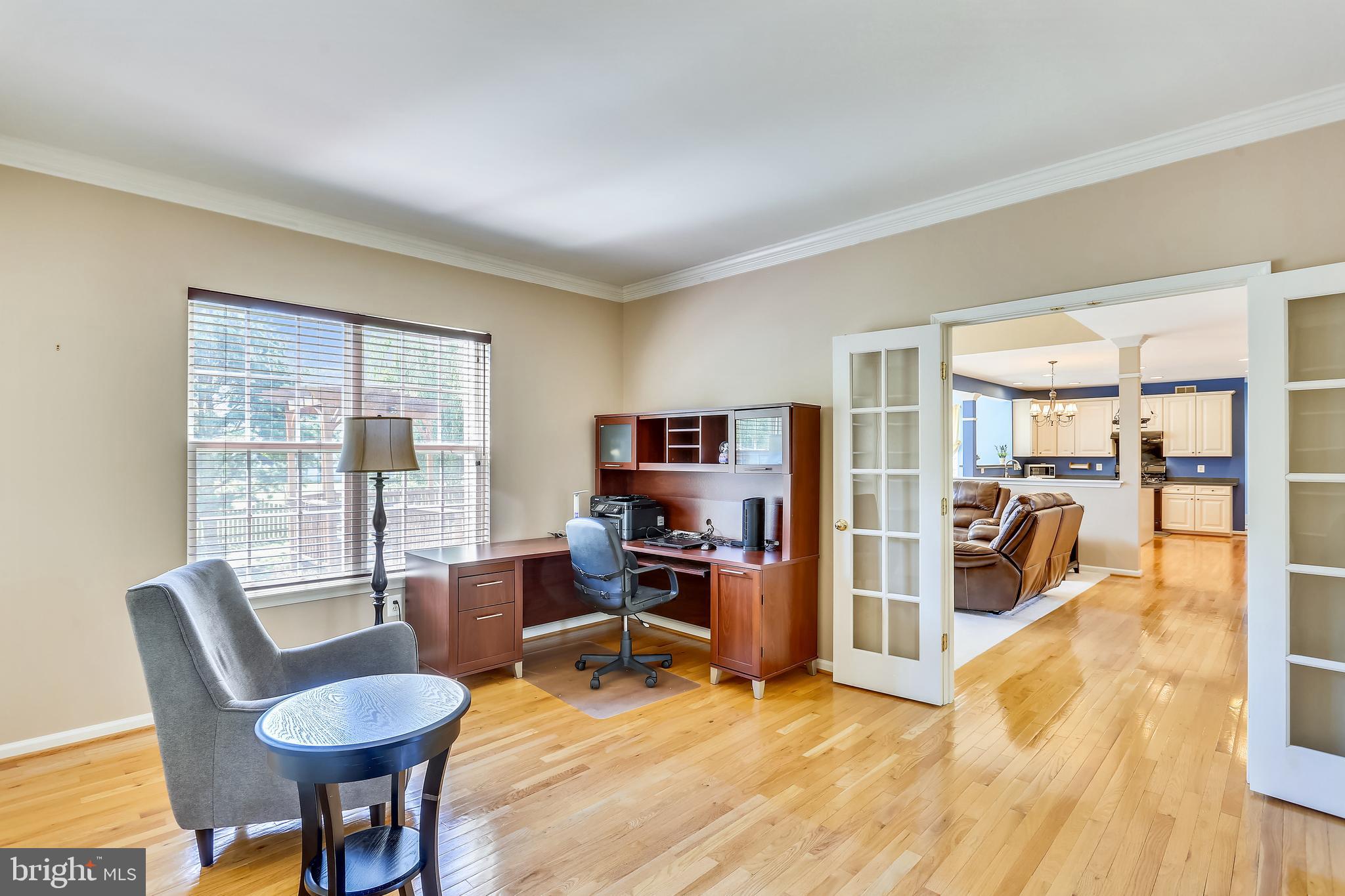 KINGS CROSSING - Residential