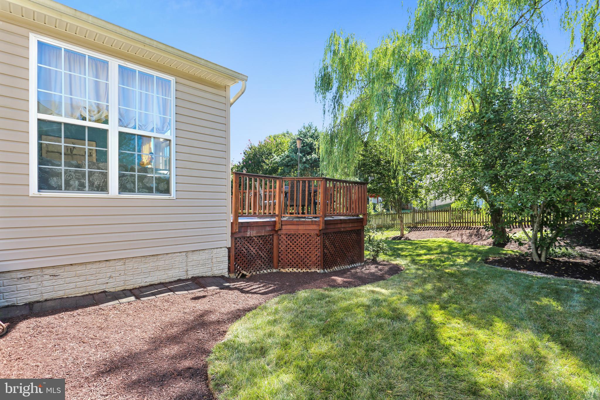 KINGS CROSSING - Residential