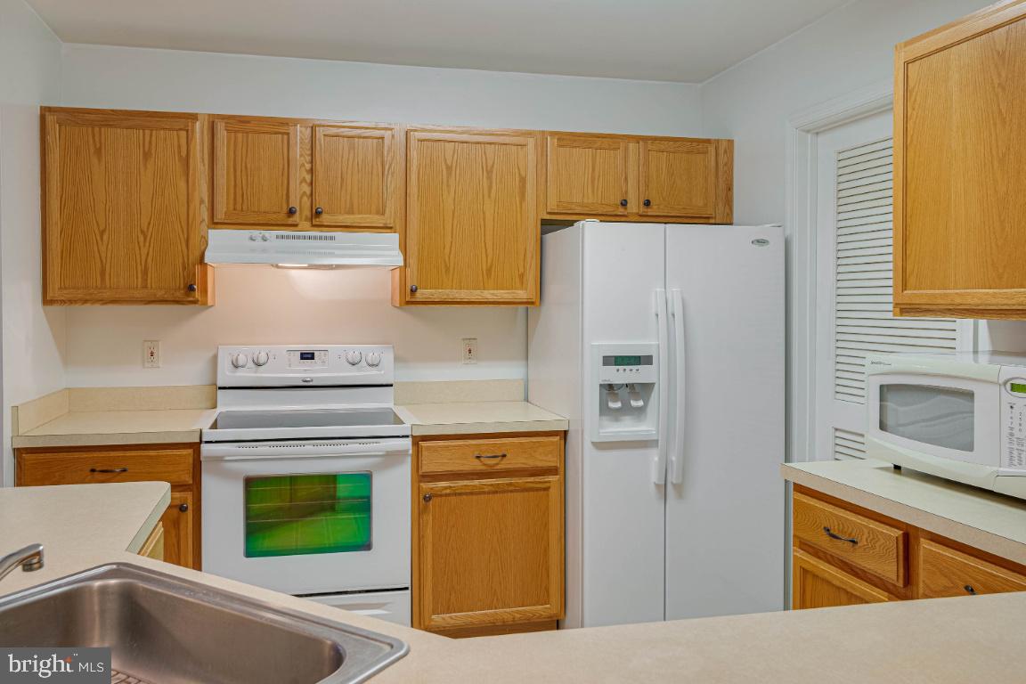 MAPLES SENIOR HOUSING - Residential