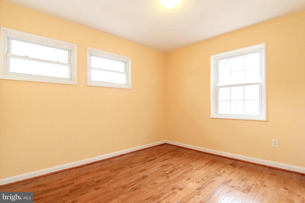 VIRGINIA HILLS - Residential