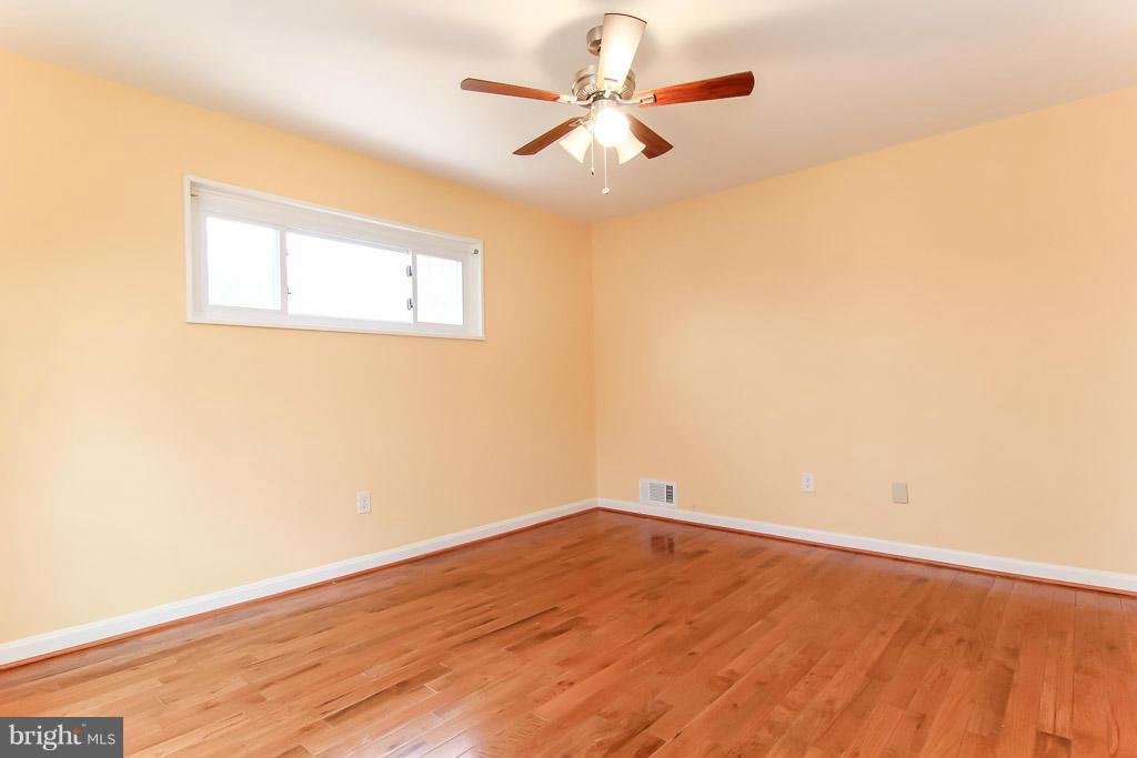 VIRGINIA HILLS - Residential