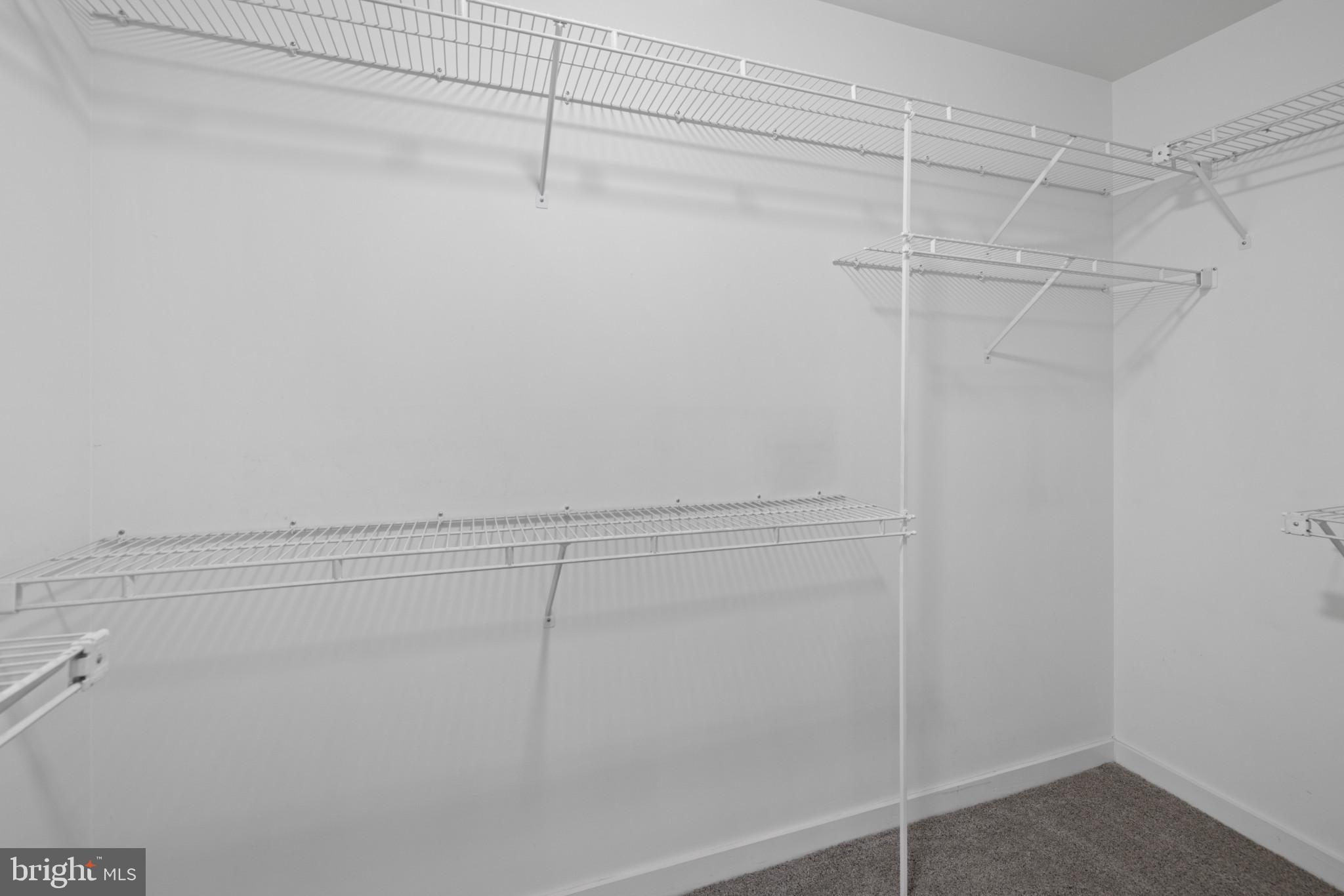 ANNEN WOODS - Residential