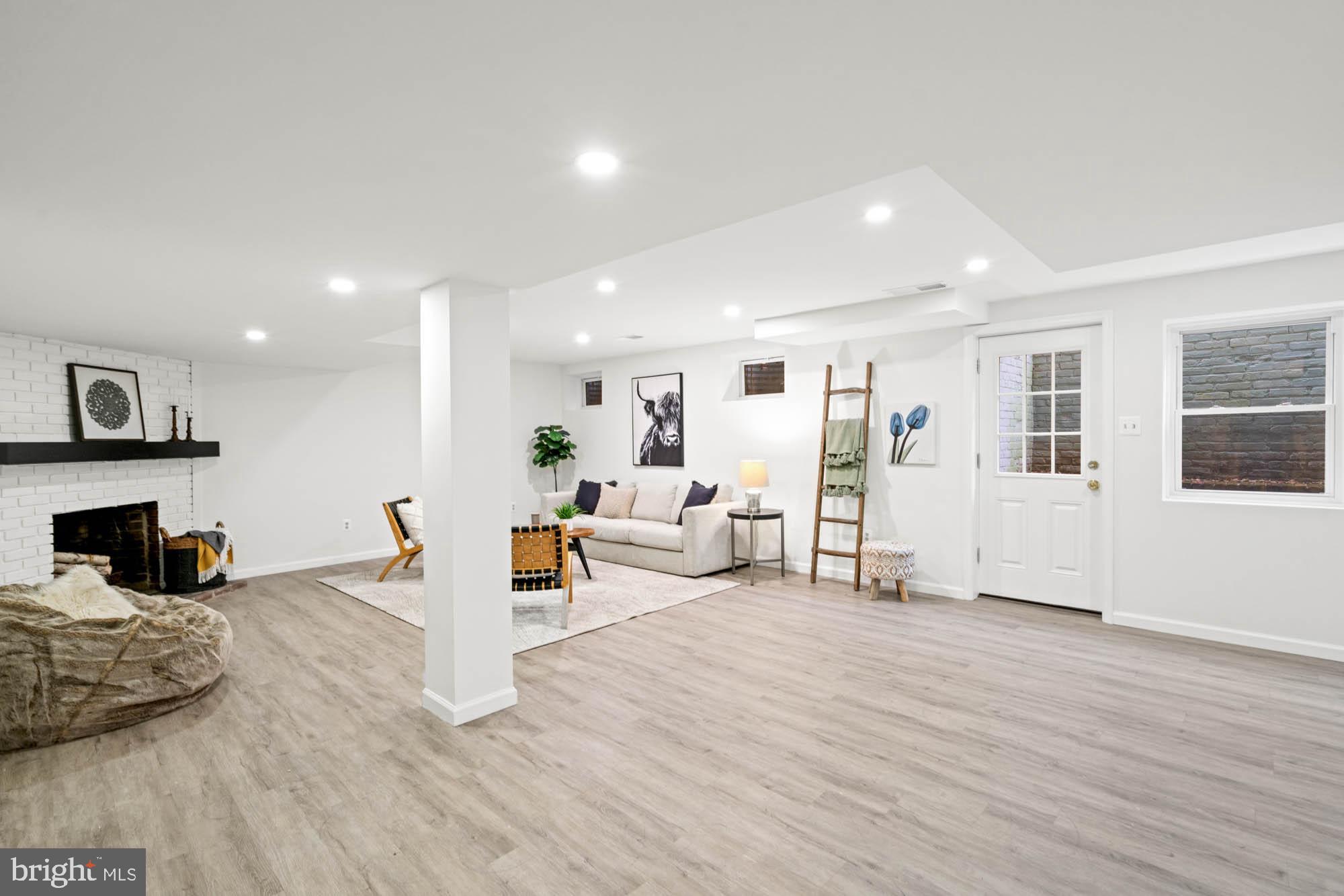 SUMNER - Residential