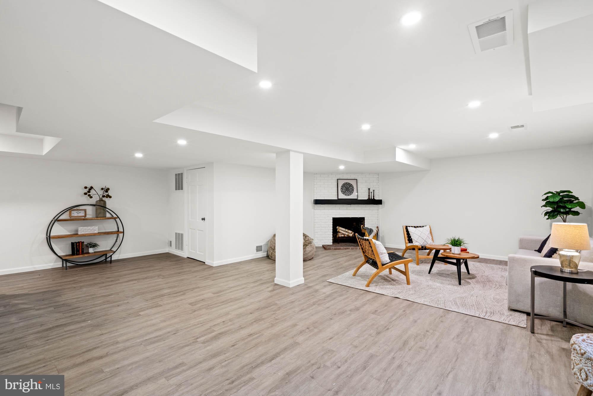 SUMNER - Residential