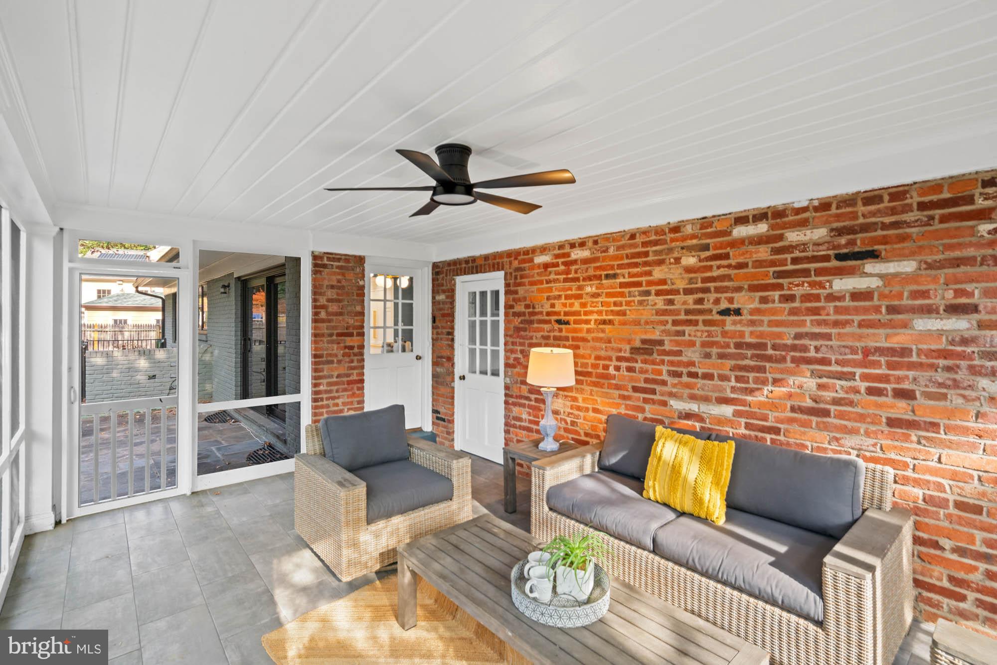 SUMNER - Residential