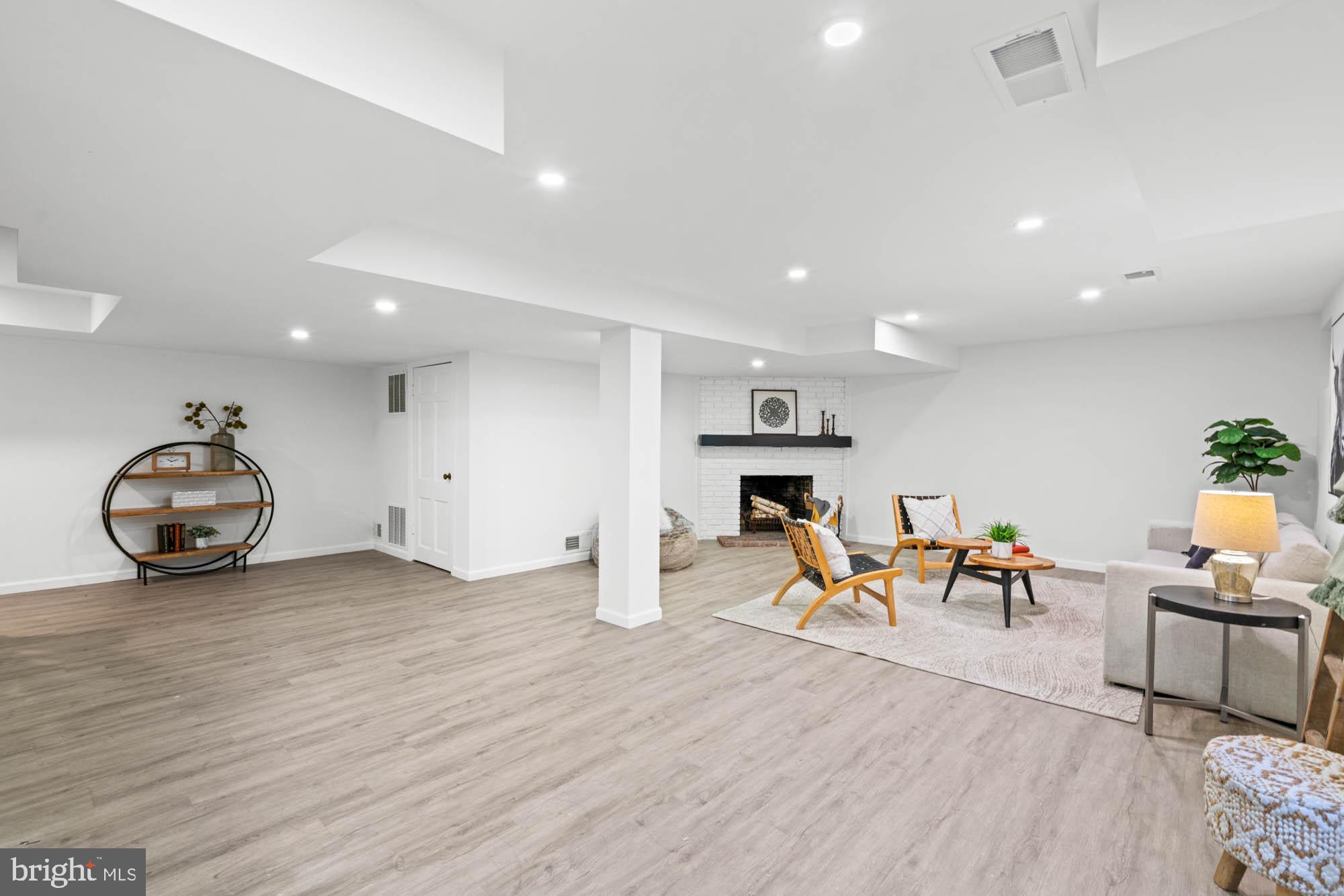 SUMNER - Residential