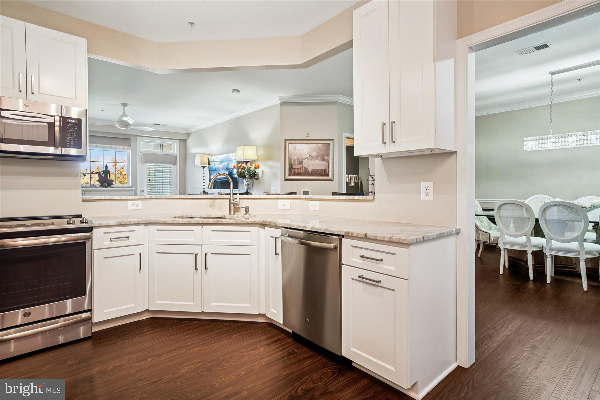 THE HAMLETS AT SOUTH RIVER COLONY - Residential