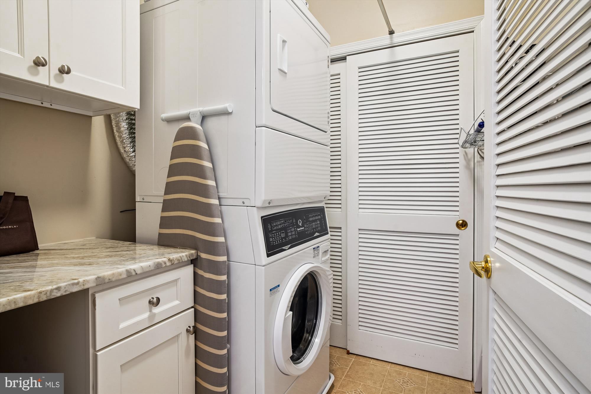 THE HAMLETS AT SOUTH RIVER COLONY - Residential