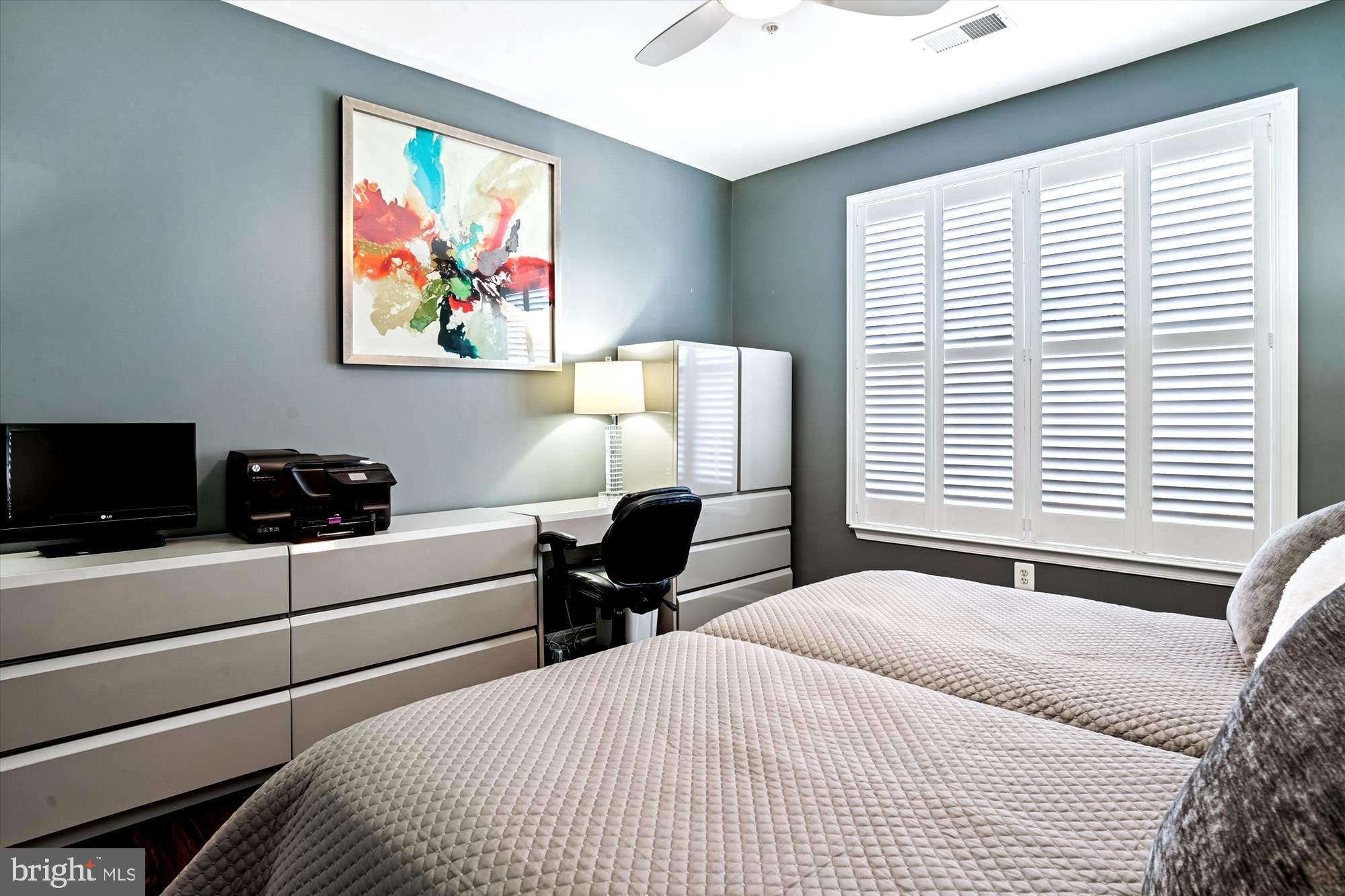 THE HAMLETS AT SOUTH RIVER COLONY - Residential