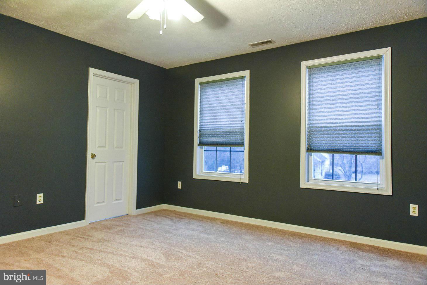 DRUM POINT - Residential