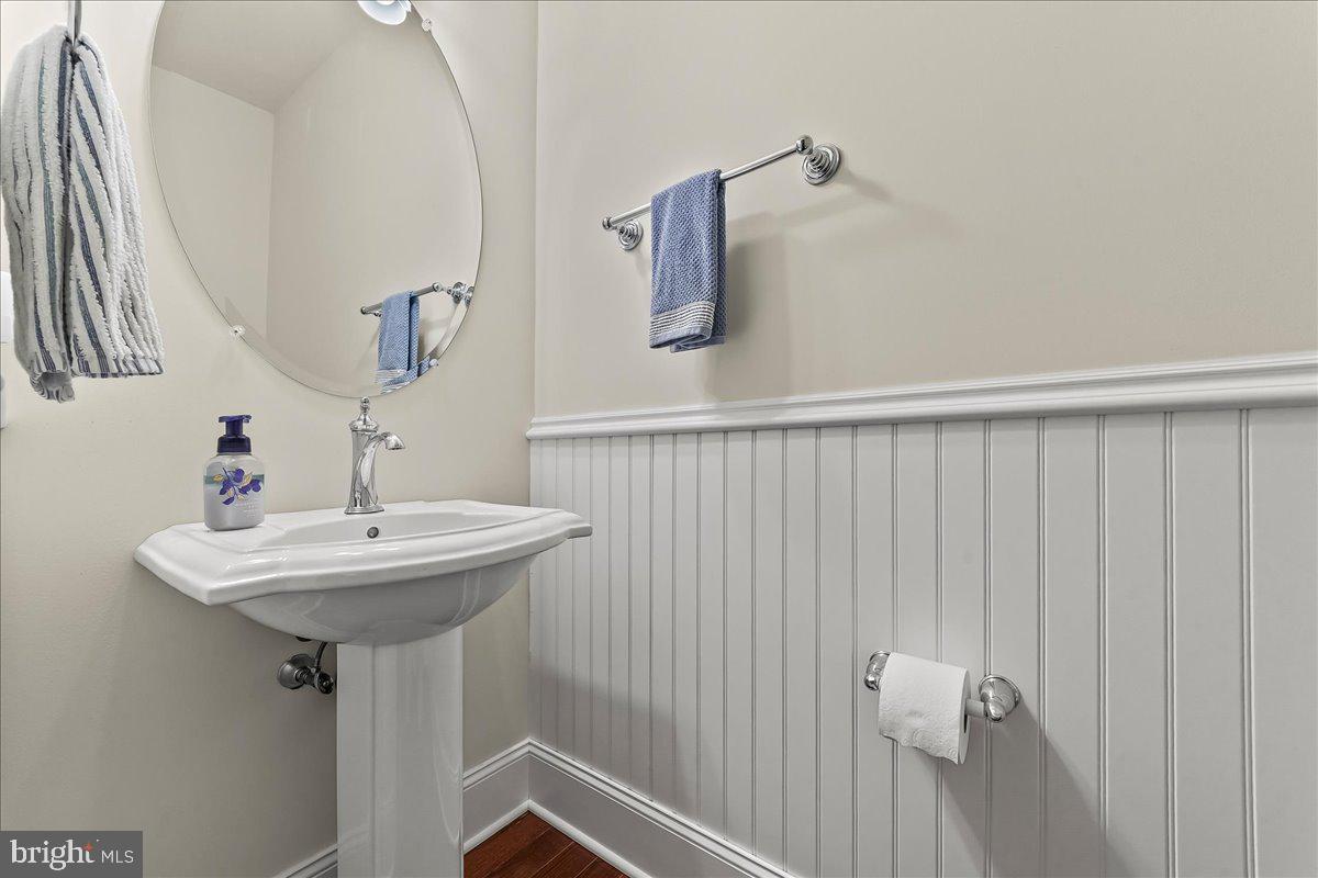 STONEHOUSE - Residential