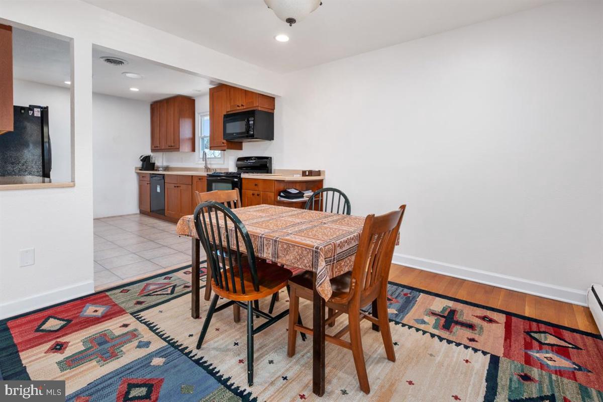 WOODLAWN HEIGHTS - Residential