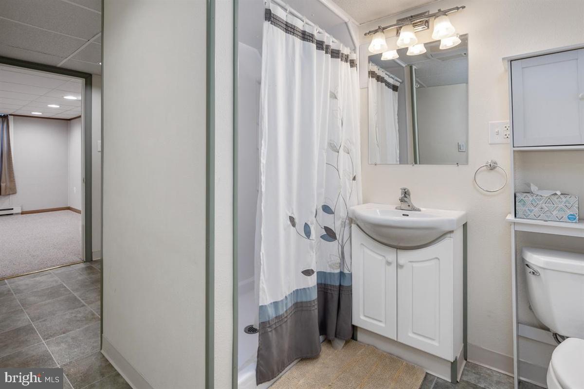 WOODLAWN HEIGHTS - Residential