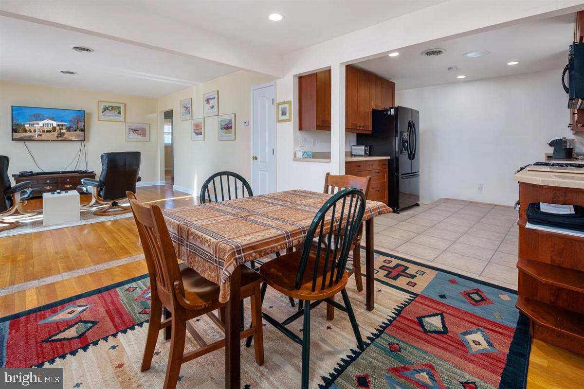 WOODLAWN HEIGHTS - Residential