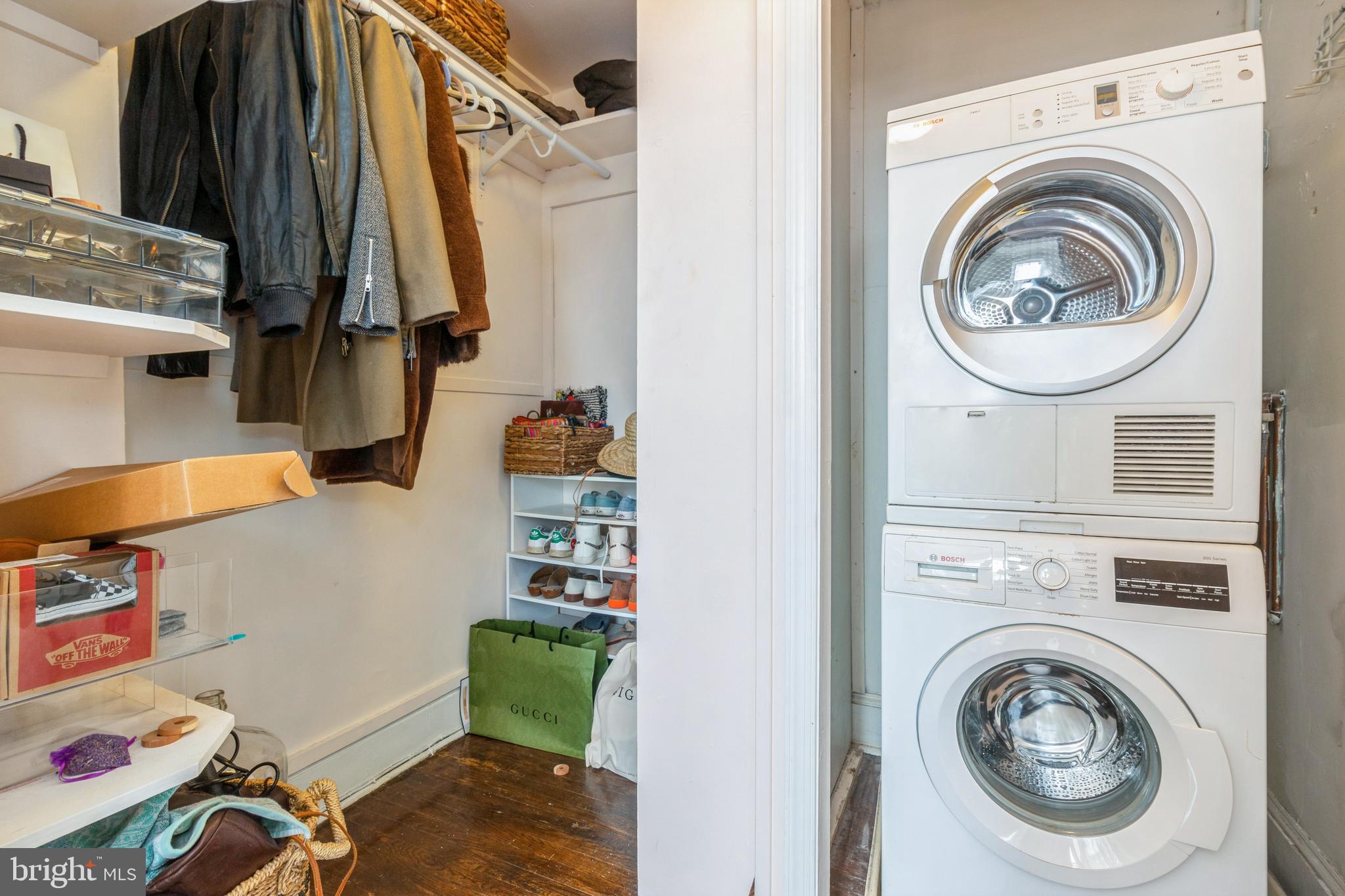 WASHINGTON SQ WEST - Residential