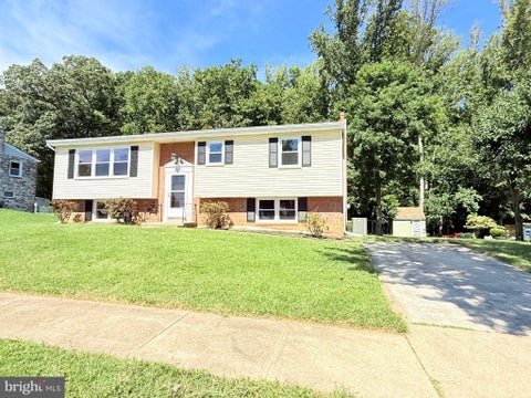 Homes For Sale - 6000 Brooke Jane Drive<br/> CLINTON, MD 20735