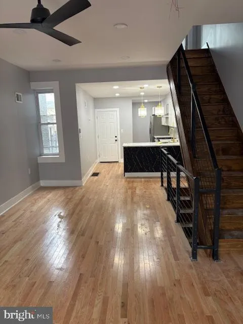 Philadelphia, Pennsylvania 19148, United States, 2 Bedrooms Bedrooms, ,3 BathroomsBathrooms,Residential,Contingent,147778