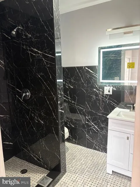 Philadelphia, Pennsylvania 19148, United States, 2 Bedrooms Bedrooms, ,3 BathroomsBathrooms,Residential,Contingent,147778