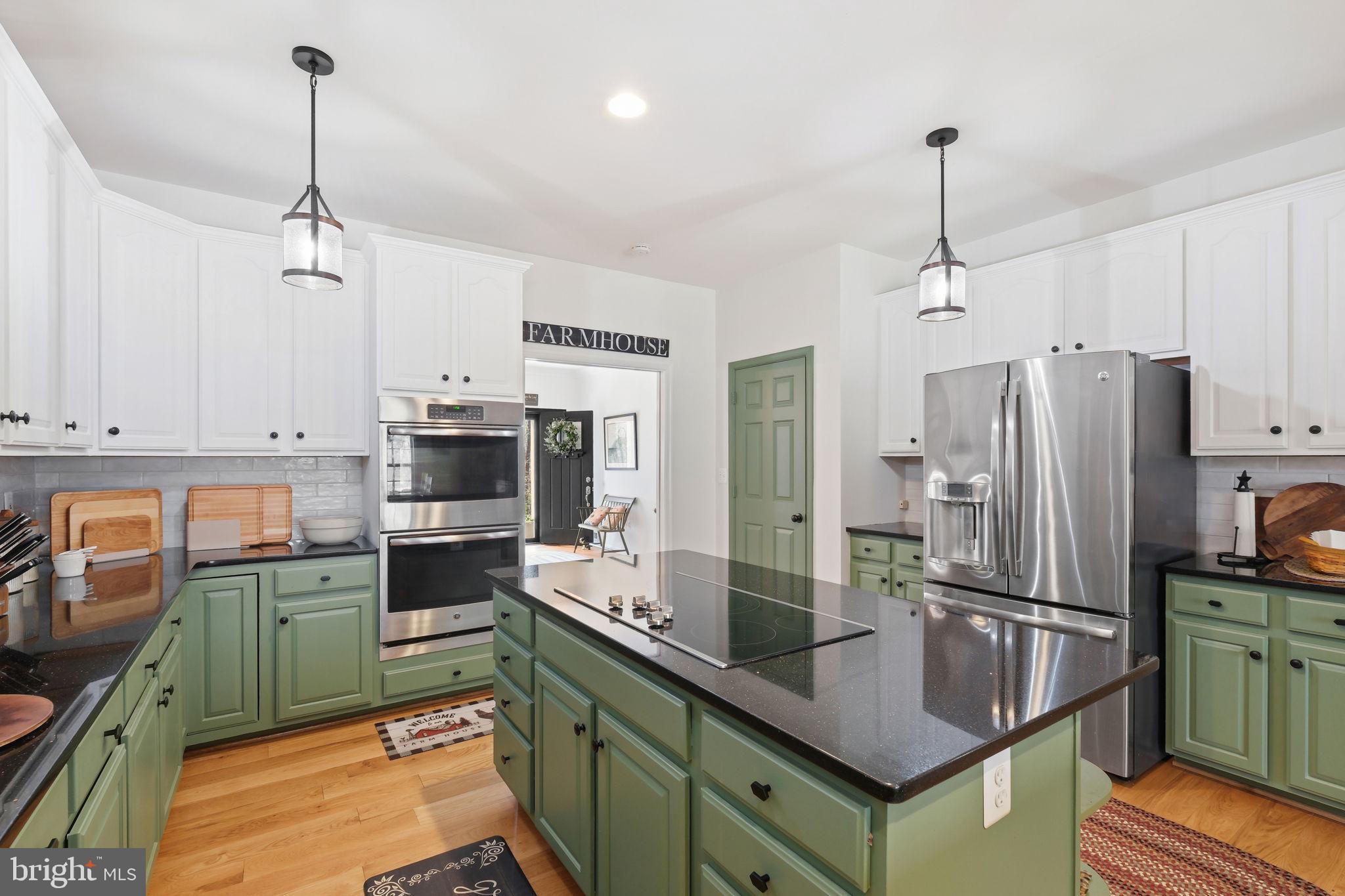 WINDSOR FOREST - Residential