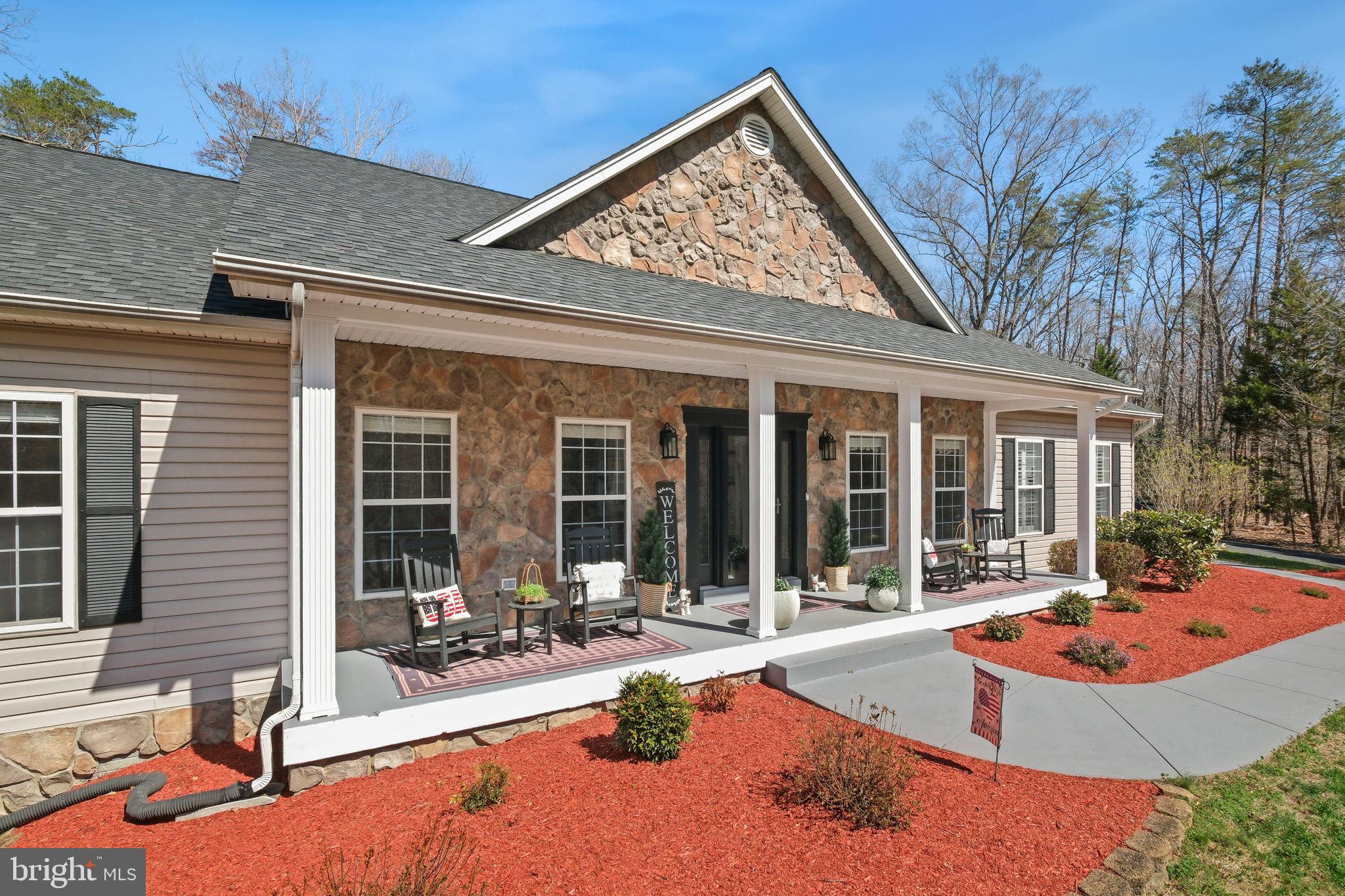 WINDSOR FOREST - Residential