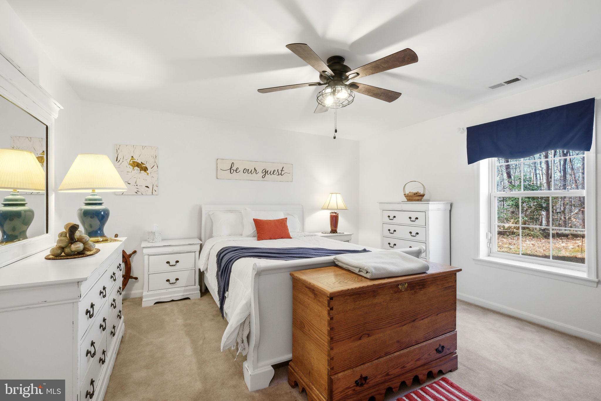 WINDSOR FOREST - Residential