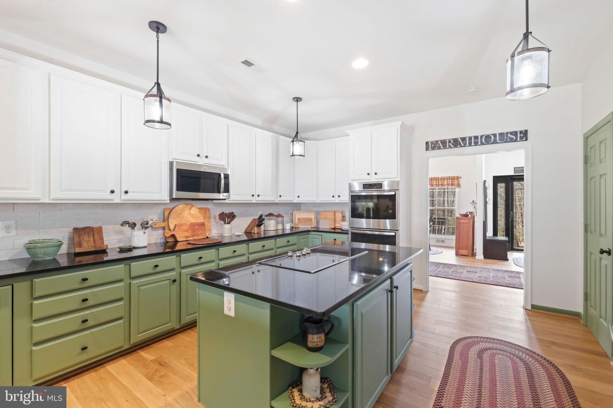 WINDSOR FOREST - Residential