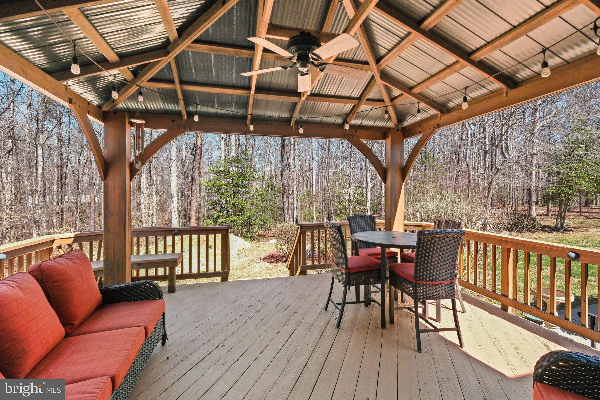 WINDSOR FOREST - Residential