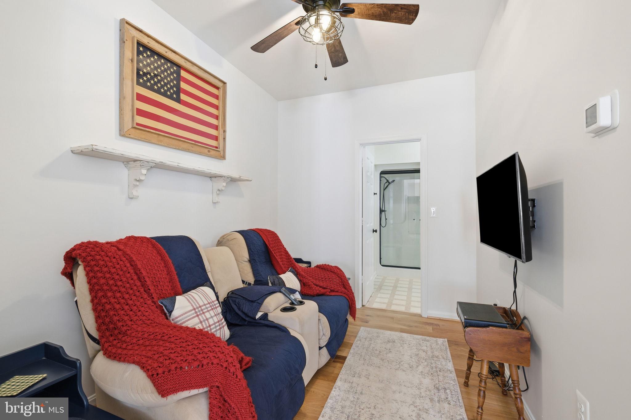 WINDSOR FOREST - Residential