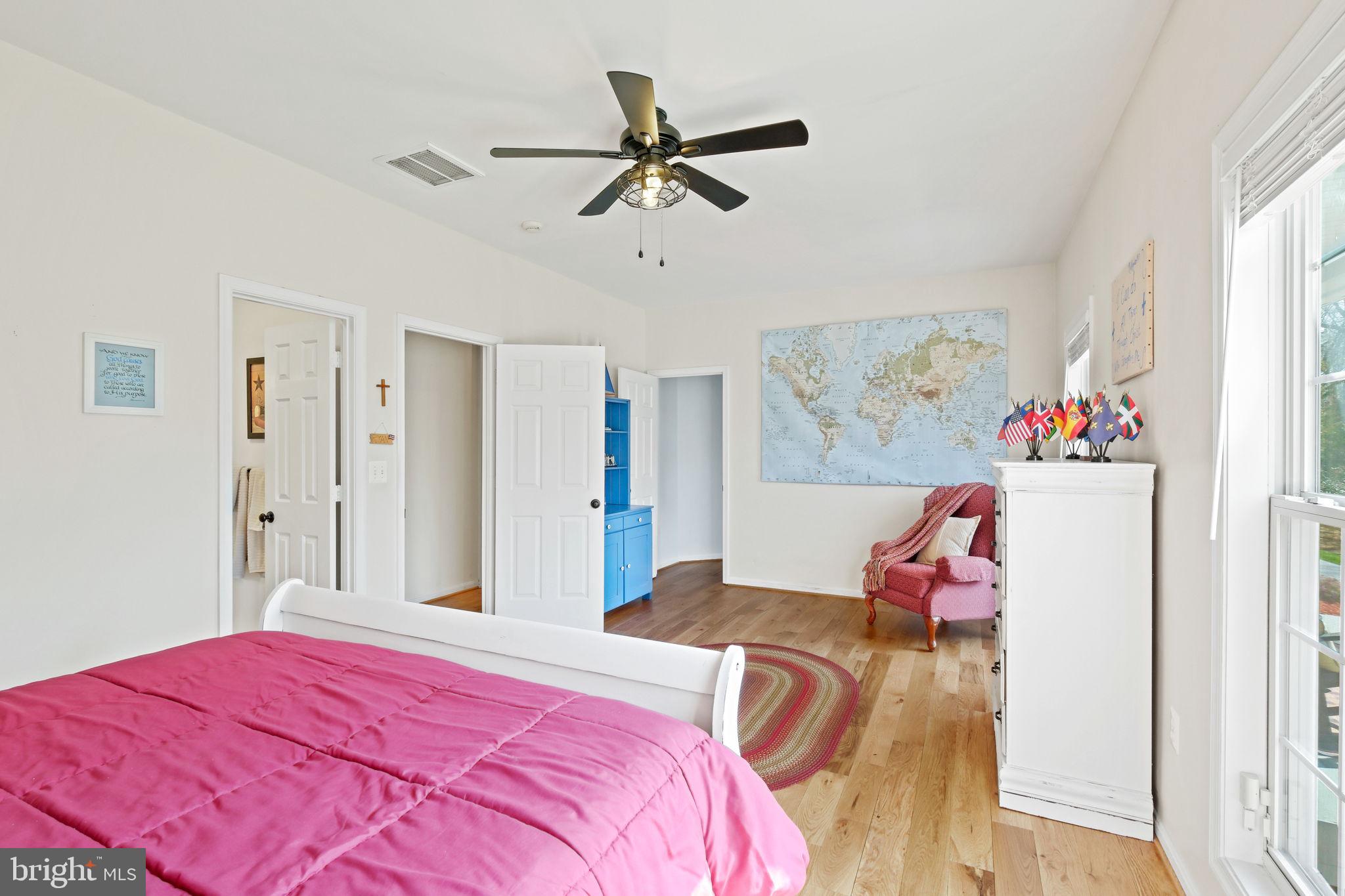 WINDSOR FOREST - Residential