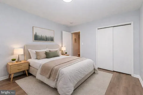 MLS: DCDC2243910