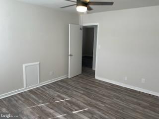 CALVERT TOWNE TOWNHOUSES - Residential