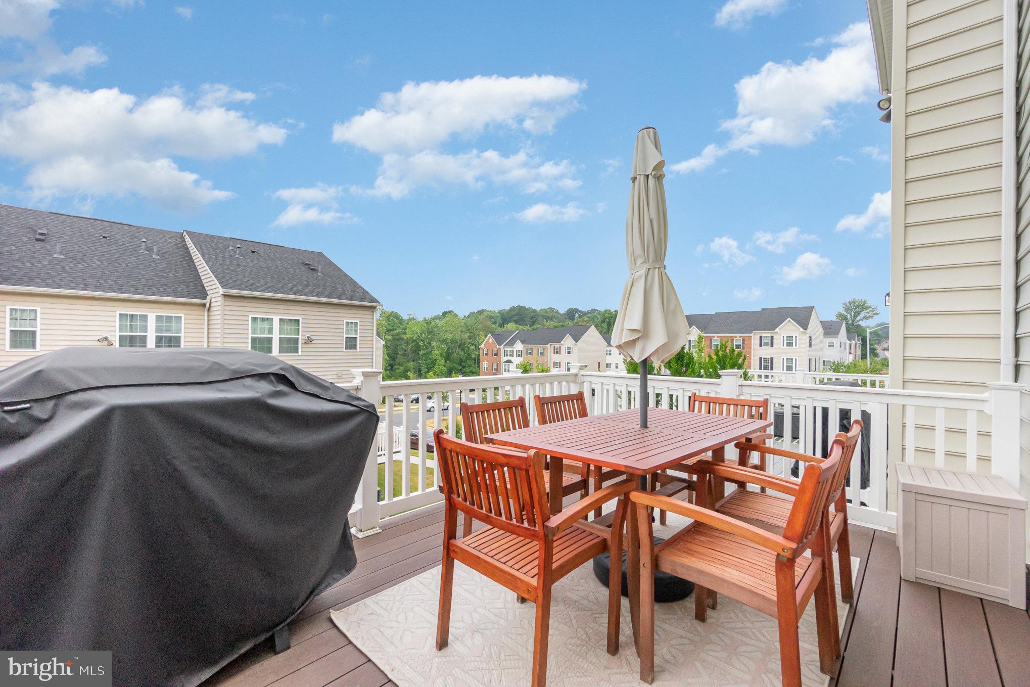 HIGHGATE VILLAGE - Residential