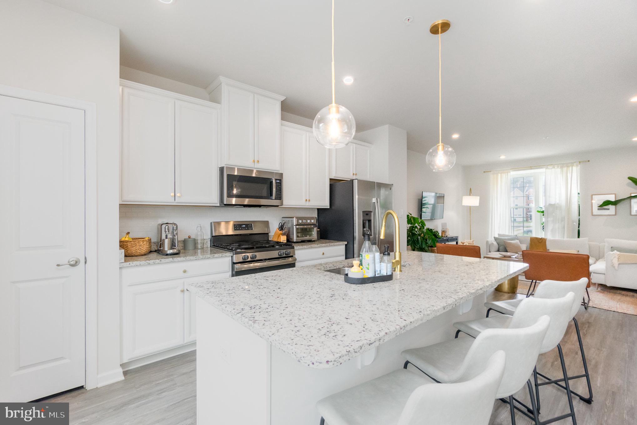 HIGHGATE VILLAGE - Residential