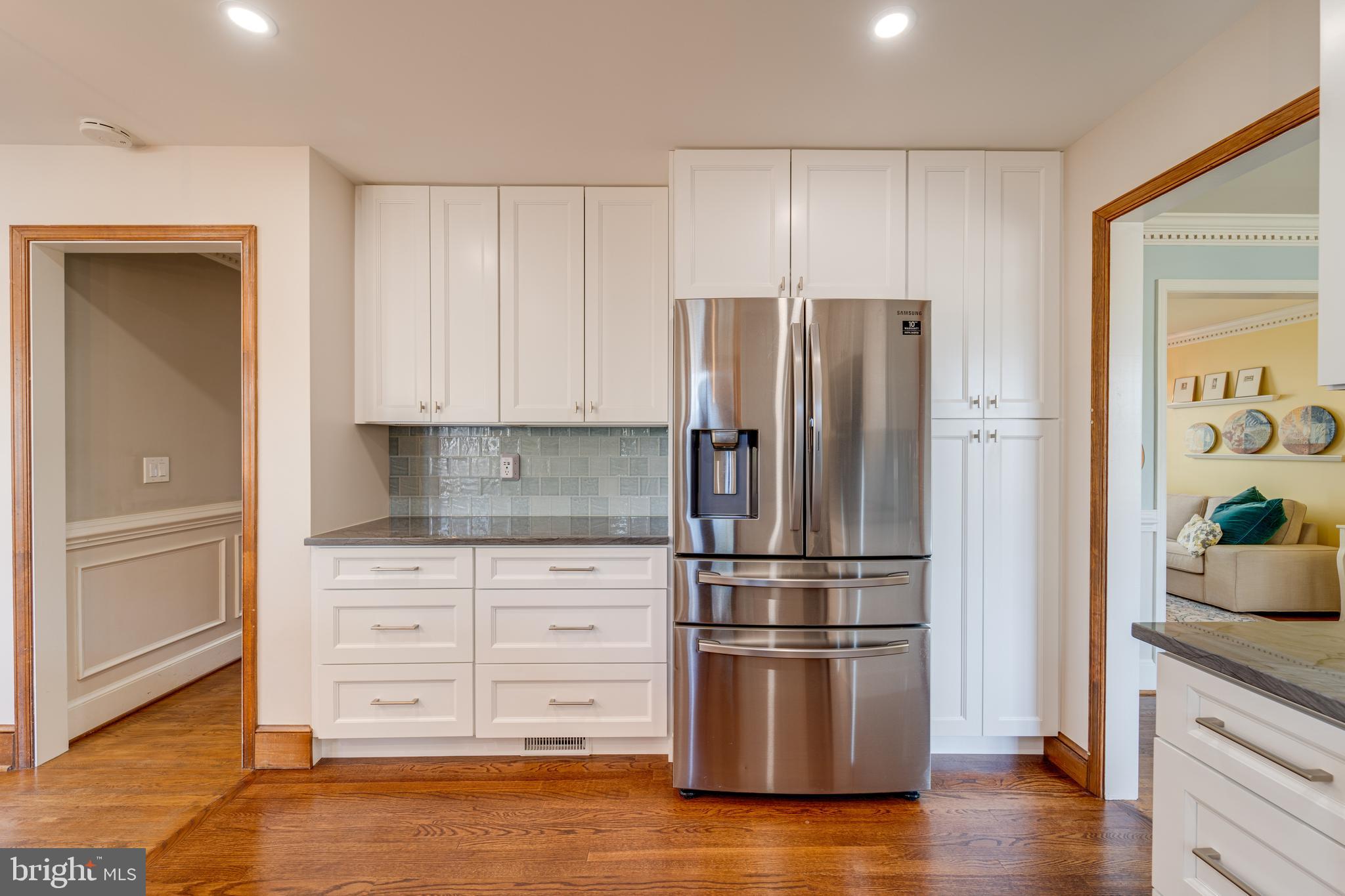 LANDVIEW ESTATES - Residential