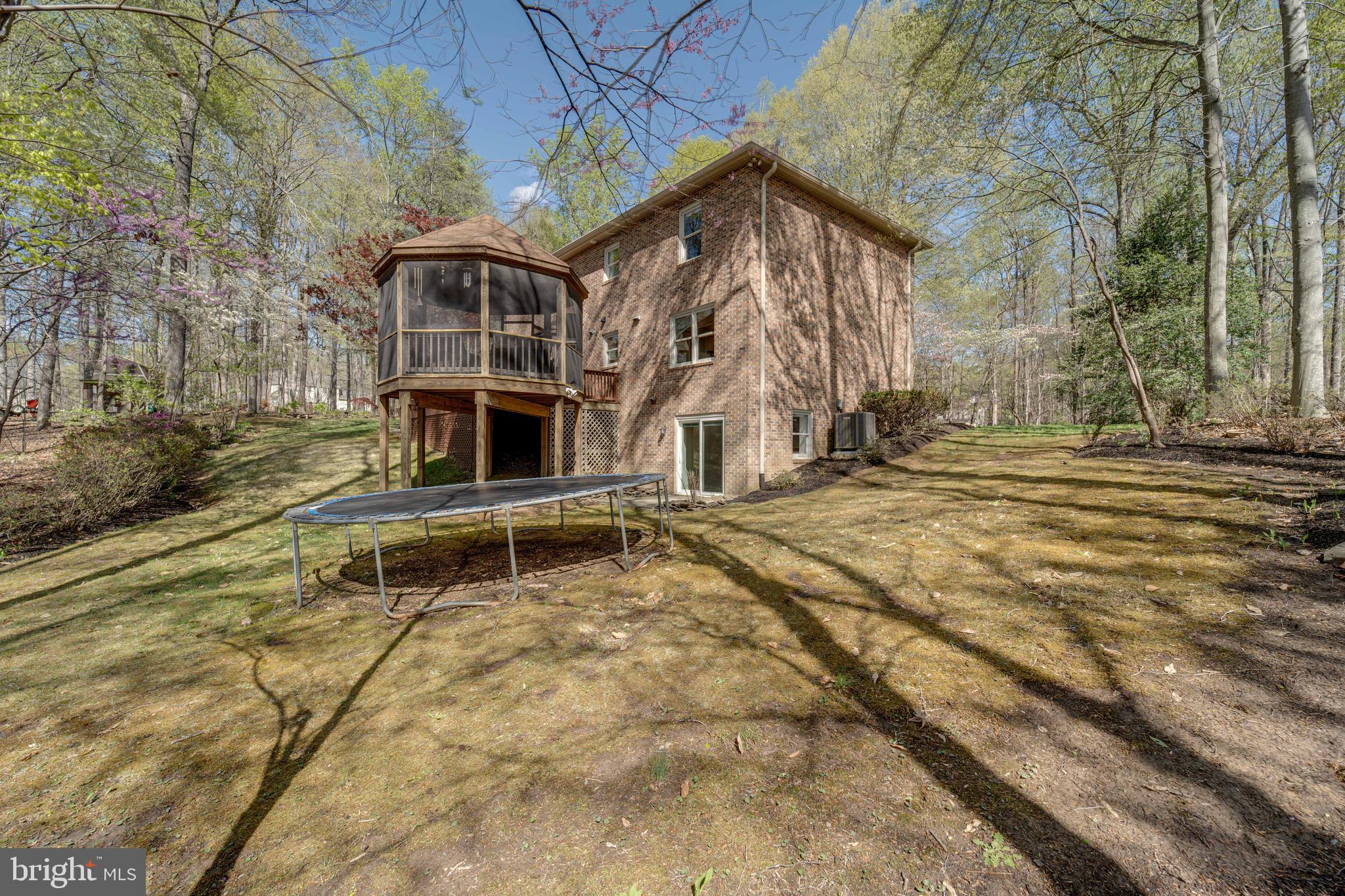 LANDVIEW ESTATES - Residential