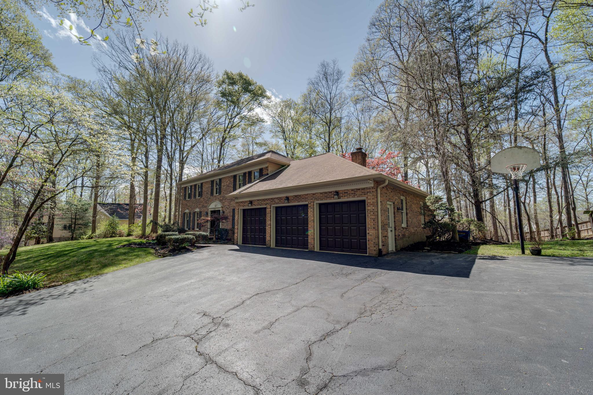 LANDVIEW ESTATES - Residential