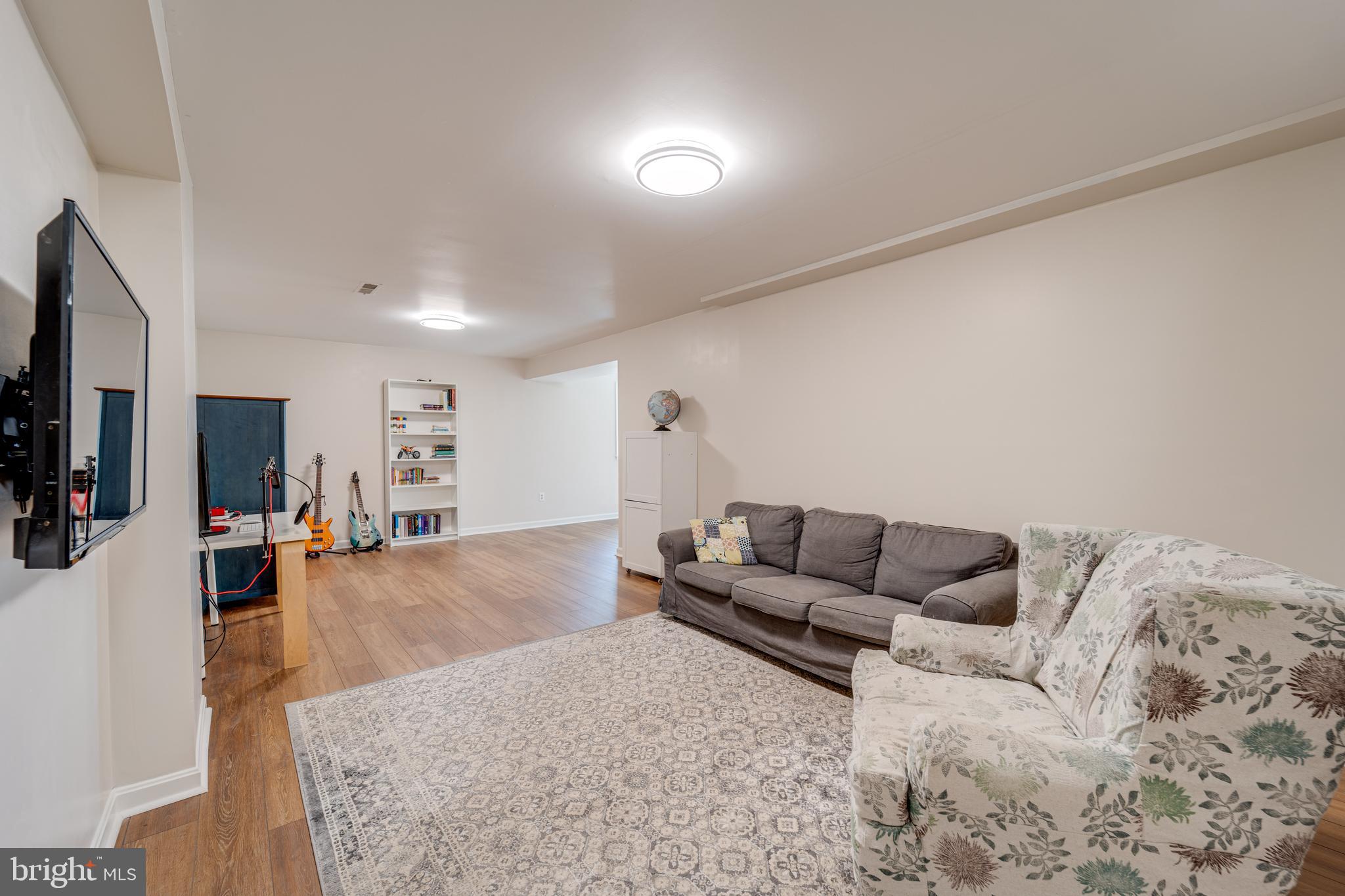 LANDVIEW ESTATES - Residential