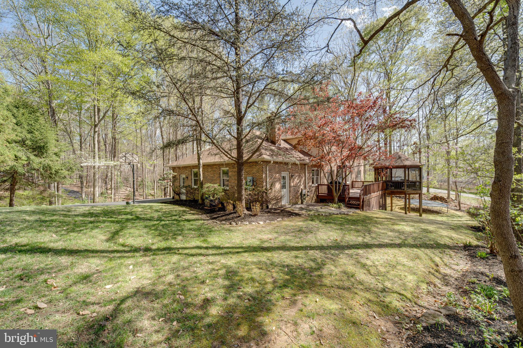 LANDVIEW ESTATES - Residential