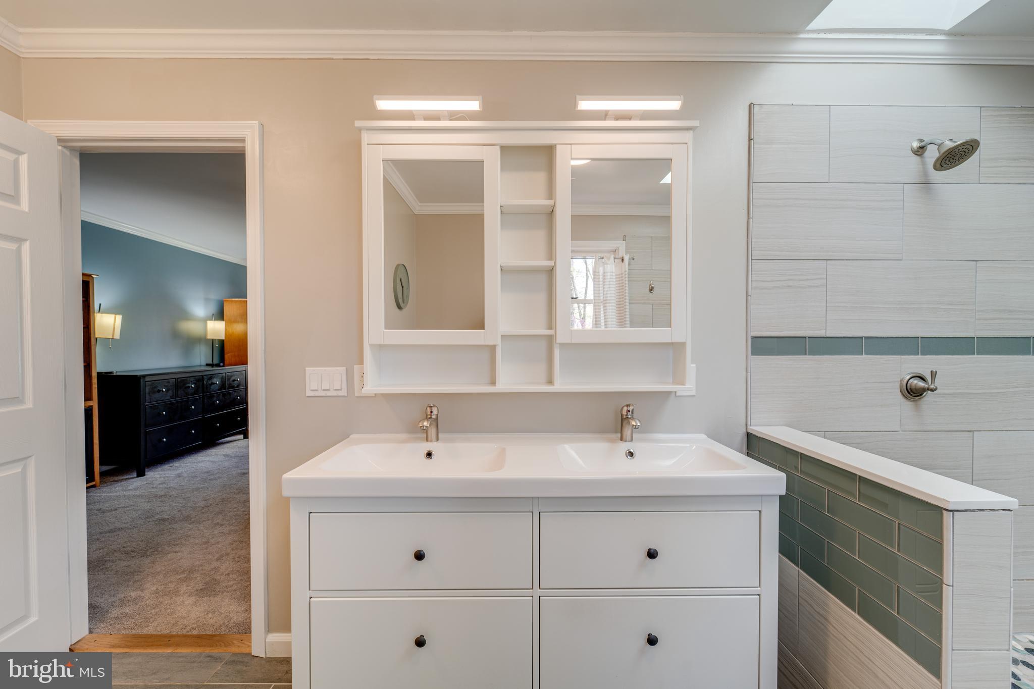 LANDVIEW ESTATES - Residential