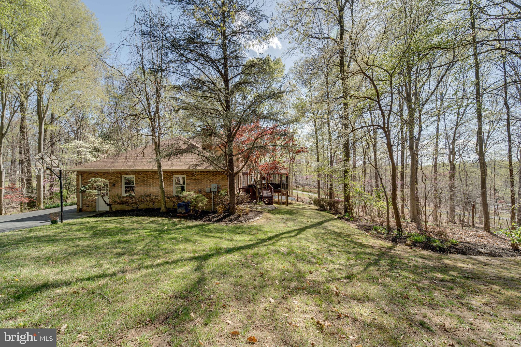 LANDVIEW ESTATES - Residential