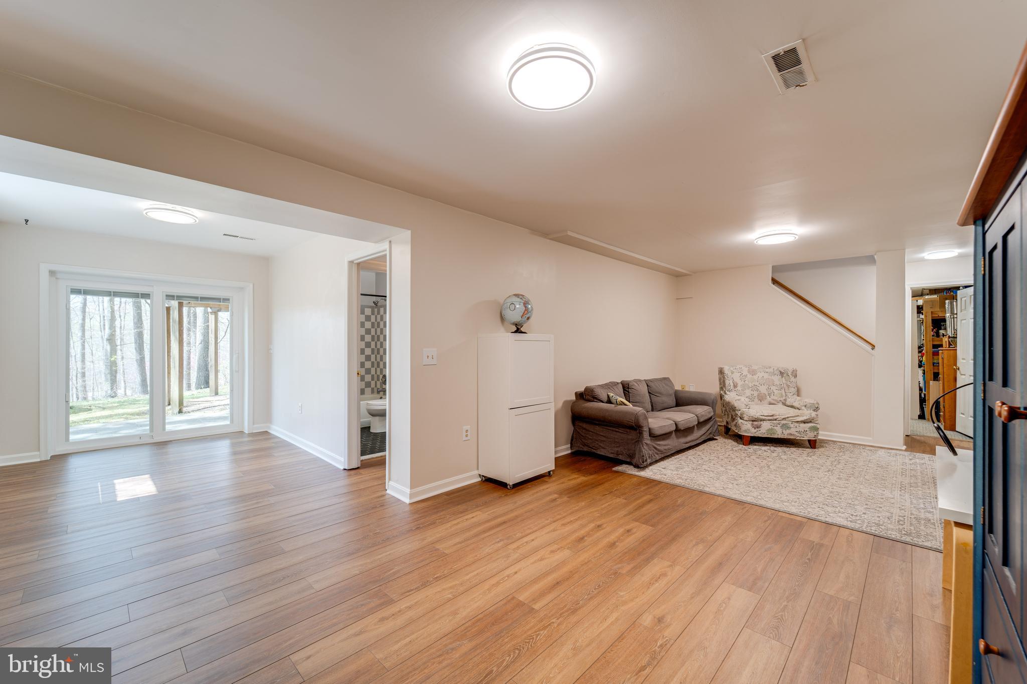 LANDVIEW ESTATES - Residential