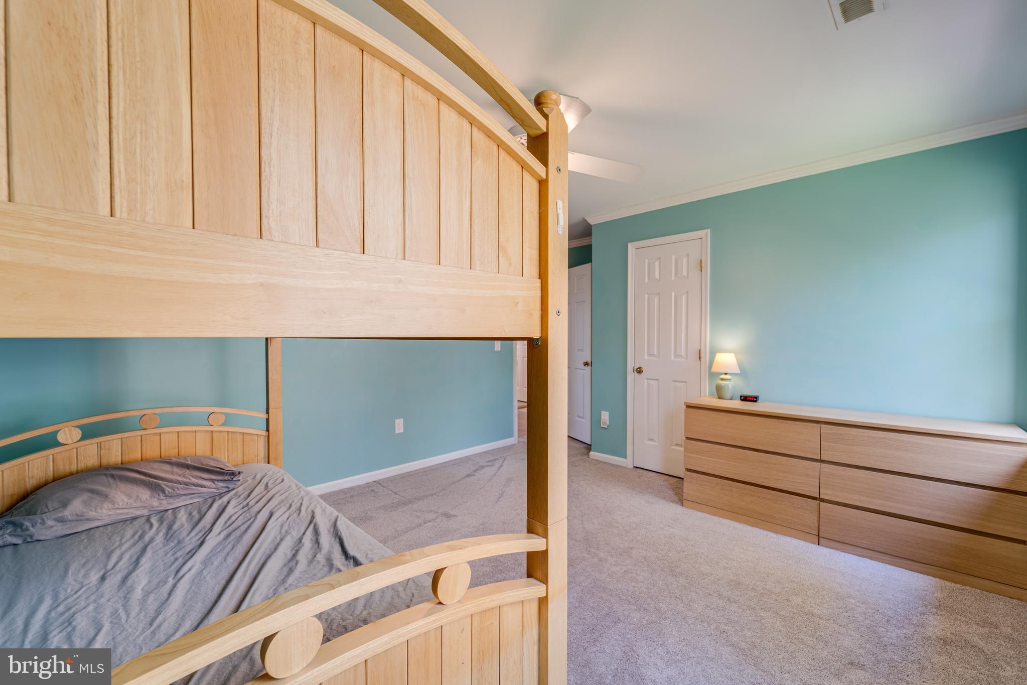 LANDVIEW ESTATES - Residential