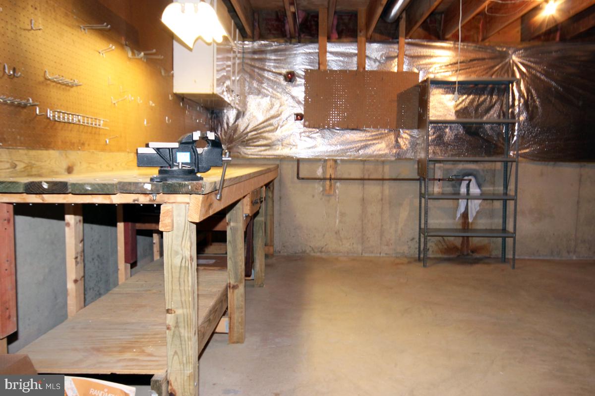 GRAHAM PARK SHORES - Residential