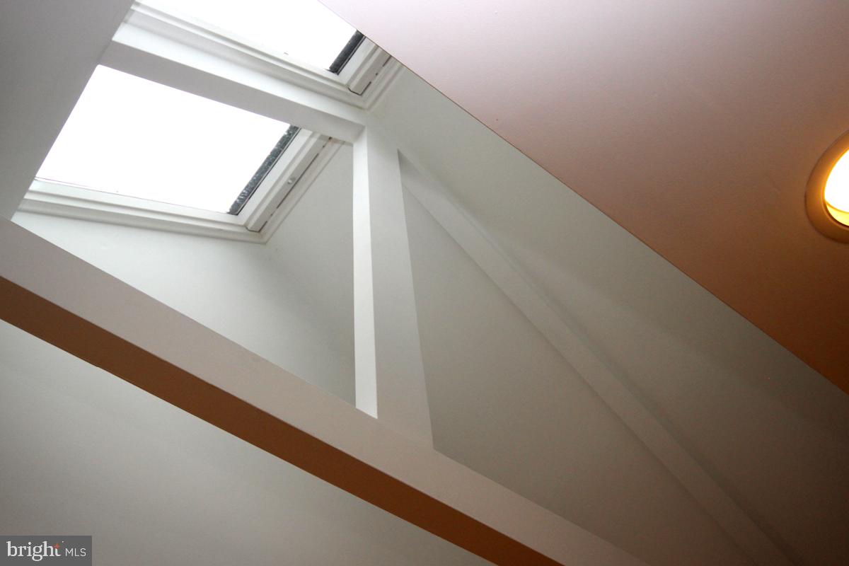 GRAHAM PARK SHORES - Residential