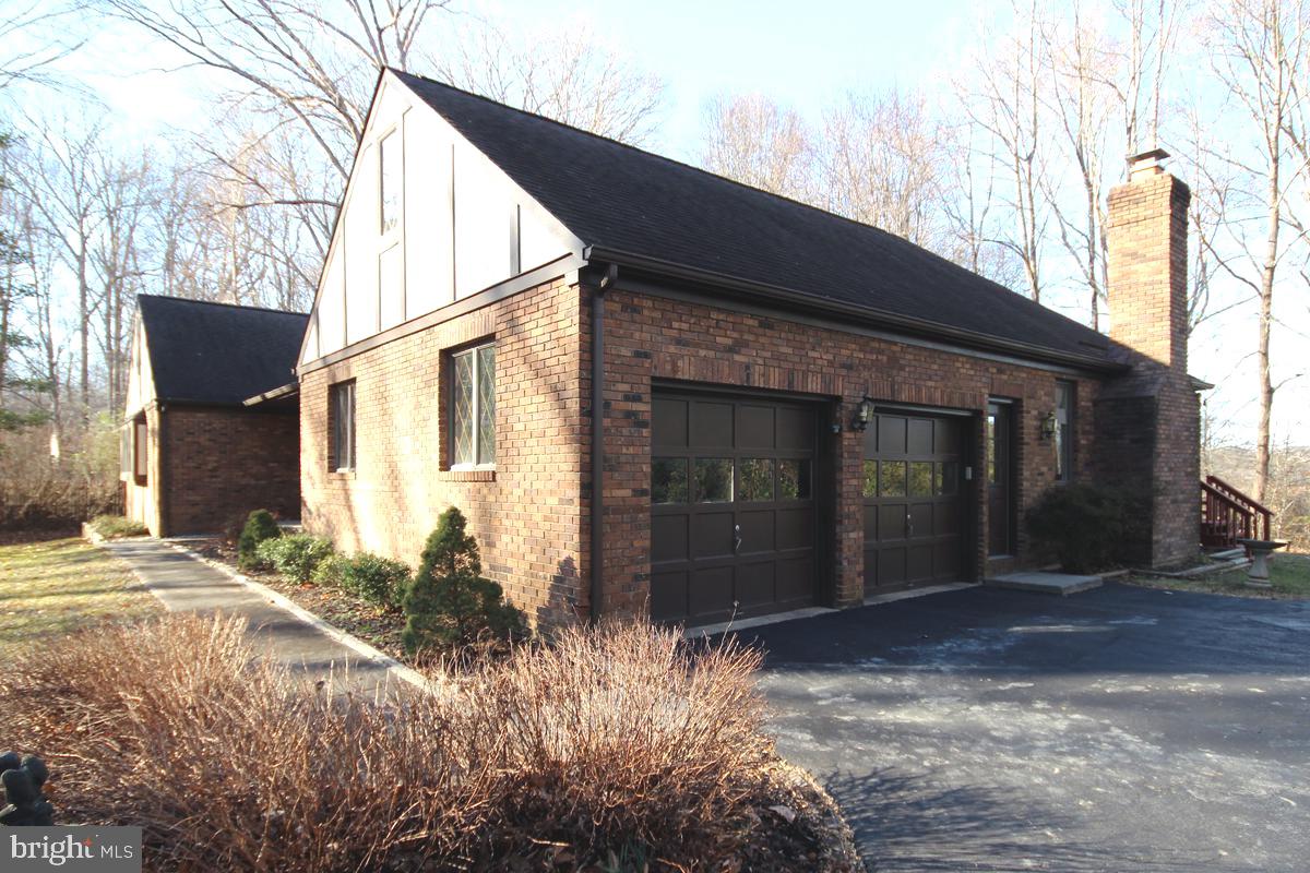 GRAHAM PARK SHORES - Residential