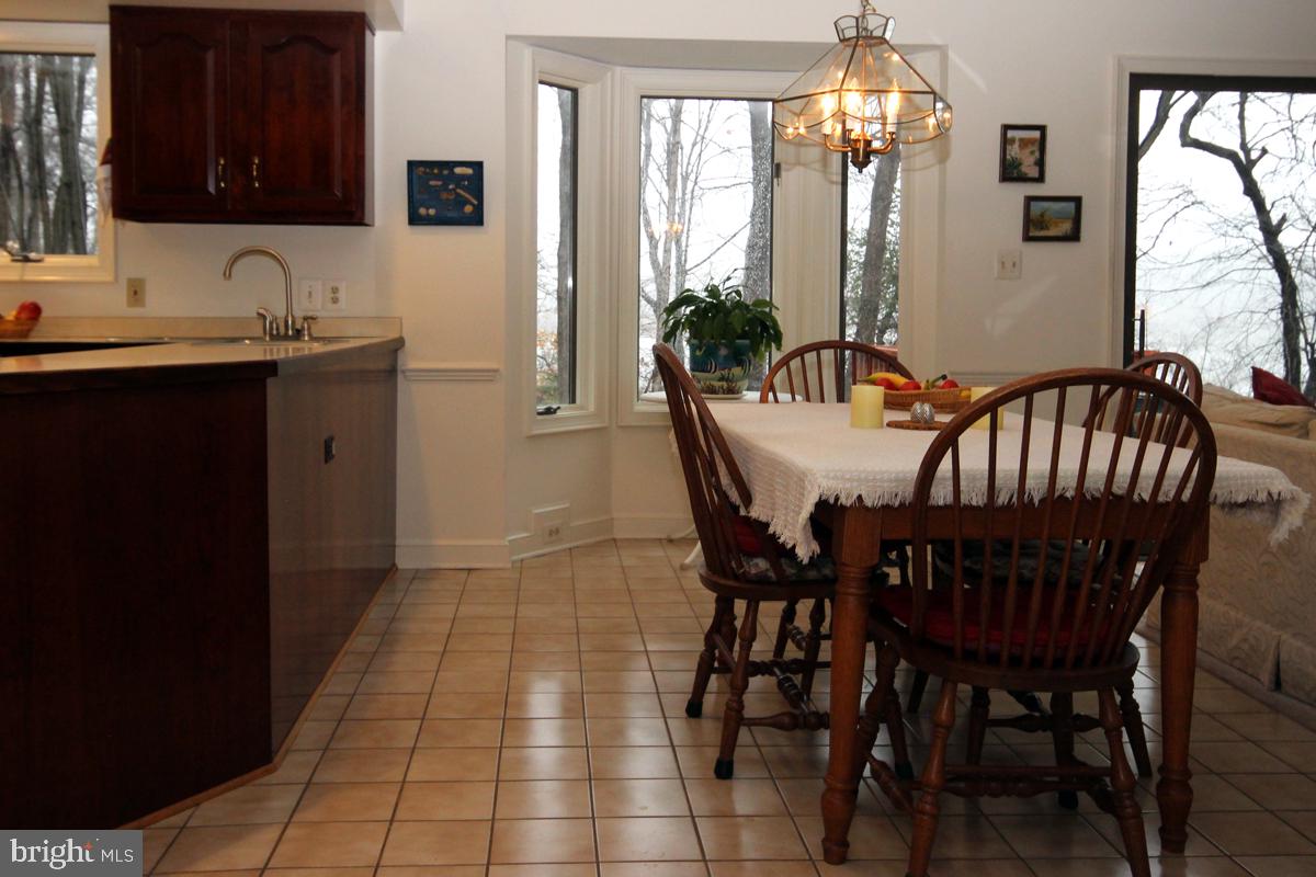 GRAHAM PARK SHORES - Residential