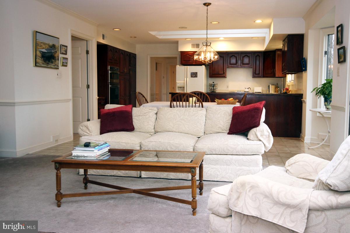 GRAHAM PARK SHORES - Residential