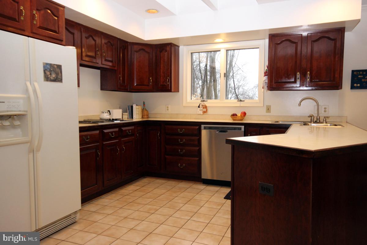 GRAHAM PARK SHORES - Residential